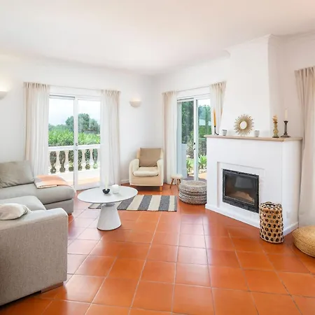 Atlantico In By Interhome קארבואירו