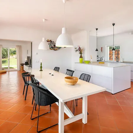 Сasa de vacaciones Atlantico In By Interhome *